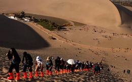 Chuyện gì đây: 2,36 tỷ lượt người di chuyển trong 8 ngày tại Trung Quốc, chính phủ thậm chí còn ủng hộ 330 triệu Nhân dân tệ