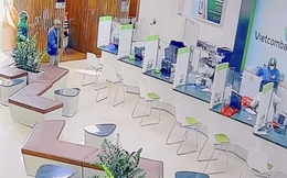 CLIP: Vừa xảy ra vụ cướp ngân hàng táo tợn tại Gia Lai