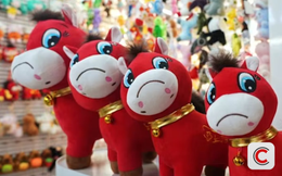 Trend đồ chơi mới dự gây 'bão' như Labubu: Ra đời nhờ...may lỗi, được yêu thích vì phản ánh đúng 1 sự thật tàn bạo