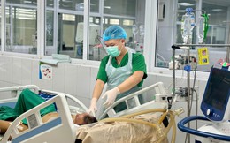Cấp cứu người đàn ông 46 tuổi sốt rét nặng, nguy kịch sau khi trở về từ châu Phi