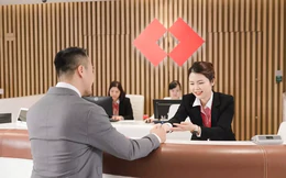 Thấy gì về thương vụ tăng vốn trăm nghìn tỷ của các ngân hàng?
