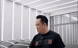 Mr. Xuân Hoàn là ai?