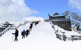 Chinh phục đỉnh núi cao 3.143 m ở Việt Nam, từng lạnh -8°C, mùa đông nhìn như một góc châu Âu