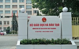 Bộ GD&ĐT sáp nhập, chuyển giao hàng loạt trường