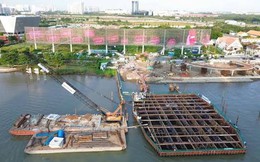 100 người đưa khối thép 3.400 tấn, dài gần 200 m lên sà lan khổng lồ, vượt 124 km đường thủy để thực hiện công việc đặc biệt giữa TP.HCM