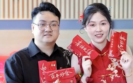 Tiệc cưới kỳ lạ: Phát biểu 41 giây, đãi khách bào ngư, cua hoàng đế, lì xì 750.000 đồng