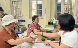 Người có lương hưu, trợ cấp trên cả nước sẽ không bị khấu trừ tiền để trả nợ ngân hàng trong trường hợp này