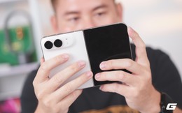 Trên tay iPhone Duo bản thương mại chính hãng: Nếp gấp rõ dần, giá từ 64,99 triệu đồng