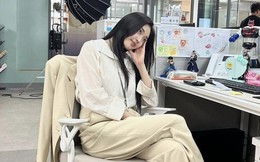 Người ở chỗ làm nhưng tâm trí như đã "về nhà ăn Tết"? Đây là 6 cách giúp bạn tập trung, tỉnh táo tức thì