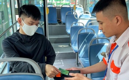 TPHCM thí điểm bỏ vé giấy trên 16 tuyến xe buýt