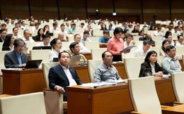 Chính thức: Quốc hội giảm loạt thuế xăng, dầu về 0 đến hết tháng 6