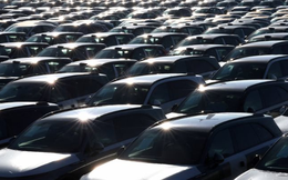 1,75 triệu xe điện bán ra chỉ trong 31 ngày: Chuyến ‘tàu lượn siêu tốc’ chưa từng có của ngành EV