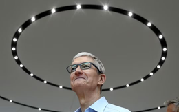 Kết thúc kỷ nguyên Tim Cook: 15 năm lẫy lừng và dấu chấm hỏi AI trị giá hàng nghìn tỷ USD