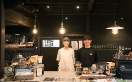 Tiếp viên hãng hàng không đắt giá nhất hành tinh bỏ việc về nông thôn, đầu tư hơn 8 tỷ cải tạo công trình 180 năm tuổi làm tiệm bánh đẹp như mơ