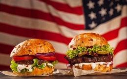 "Đặc sản" burger ở Mỹ sẽ trở thành món ăn xa xỉ