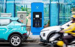 Công ty của tỷ phú Phạm Nhật Vượng sắp triển khai 600 trạm sạc, 1.200 điểm đổi pin tại Philippines