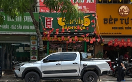 Cơm thố Bách Khoa sau phản ánh khu bếp "nhếch nhác": Khách vẫn ra vào nườm nượp, người khen ngon và tiện, người... hơi lo lắng một chút