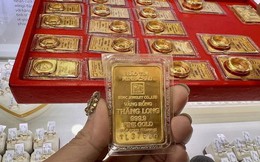 Giá vàng hôm nay 27/5: Tiếp tục thủng đáy, người mua mất gần 3 triệu đồng chỉ sau một tuần