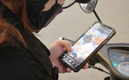 Chỉ cần cắt podcast đăng TikTok, hàng nghìn người đang kiếm 3.000 USD mỗi tháng