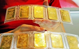 Giá vàng vẫn tiếp tục ‘rơi’