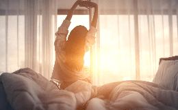 Cuộc đua "dậy sớm để thành công": Thành công đâu chưa thấy, chỉ thấy nguy cơ suy nhược tăng gấp đôi khi ngày nào cũng ngủ dưới 6 tiếng