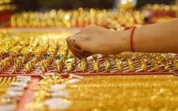 Giá vàng trải qua một đêm 'đỏ lửa', mức giảm sâu nhất tới 6 triệu đồng/lượng