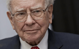 Warren Buffett cảnh báo khẩn tới toàn bộ nhà đầu tư: Hãy thận trọng, hiện giờ ai cũng chỉ thích đánh bạc!