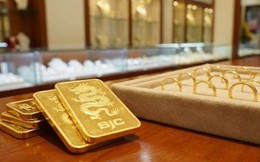 Giá vàng sáng nay xuống mức thấp nhất trong 1 tháng