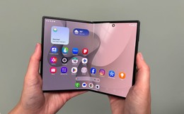 Thời thế đổi thay: Samsung không còn dẫn đầu, Galaxy Fold đang âm thầm học điều gì từ các đối thủ OPPO và Honor?
