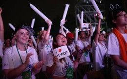 Những dòng mã đang viết lại văn hóa fandom: Liệu bạn chọn idol hay thuật toán chọn giúp bạn?