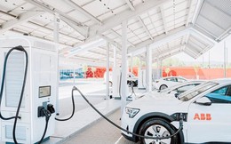 Châu Âu rót gần 200 tỷ euro vào xe điện: 109 tỷ cho pin, 46 tỷ cho trạm sạc và cuộc đua giành lại vị thế trước Trung Quốc