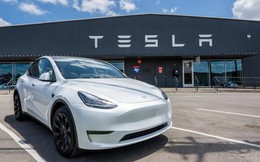 Tesla tăng tốc ngoài dự đoán: 480.126 xe giao trong quý II và tham vọng AI trị giá hàng tỷ USD