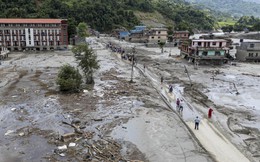 Thảm họa lũ quét Nepal - Tây Tạng: Thi thể được tìm thấy dọc các bờ sông, ít nhất 392 người chết và 93.000 người bị ảnh hưởng