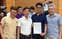 Bức ảnh chụp tại Trường Đại học Y Hà Nội đang gây bão mạng xã hội từ chiều hôm qua: Đúng là hổ phụ sinh hổ tử!