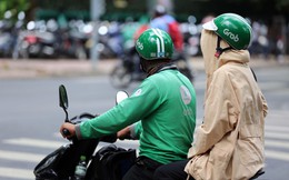 Giữa lúc tài xế Grab rộ lời kêu gọi tắt app 2 ngày, một khoản phí đặc biệt được chú ý: Không cố định, có thể thay đổi theo từng cuốc xe