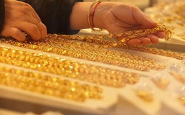 Giá vàng quay đầu tăng, vì sao người mua vẫn lỗ 4,3 triệu đồng/lượng sau một tuần?