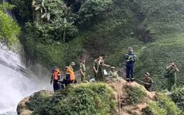 Một du khách mất tích khi tắm thác ở Tuyên Quang