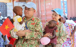 Nghĩa cử đặc biệt của người lính Việt Nam trước ngày rời Nam Sudan