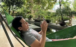"Ông hoàng nhạc đỏ" đình đám bán đặc sản thịt dê ở đường Hàn Thuyên, Hà Nội