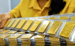 Giá vàng rơi về đáy sau 2 tuần