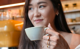 Nữ gen Z nghỉ việc ngân hàng, khởi nghiệp thương hiệu thiết kế trang sức doanh thu 26 tỷ đồng: Được đích thân sao Disney Channel đặt hàng