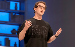 Tỷ phú Mark Zuckerberg “lột xác” phong cách: Áo phông rộng, quần nâu và kính Ray-Ban tích hợp AI