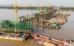 "Siêu" cầu vượt sông Hồng 16.200 tỷ đồng nối khu phố cổ với Long Biên do Sun Group triển khai đã hoàn thành toàn bộ cọc khoan nhồi, hơn 26.000 tấn thép đang được gia công