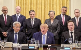 Ông Trump và loạt CEO AI ký cam kết chưa từng có trong lịch sử