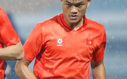 Tiền đạo ĐT Việt Nam chia tay FIFA ASEAN Cup về nước gấp do mẹ lâm trọng bệnh