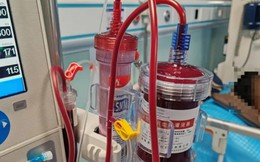Người đàn ông đột nhiên nói năng lảm nhảm, xuất hiện ảo giác, nguyên nhân xuất phát từ thứ có trong tủ của nhiều gia đình