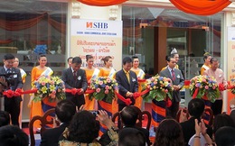 Sắp có loạt ngân hàng 100% vốn Việt tại Lào
