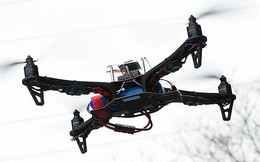 Bộ Quốc Phòng Việt Nam "tuýt còi" thú chơi Drone tự phát