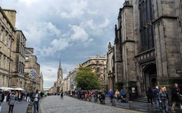 Edinburgh - Hẻm nhỏ quê người