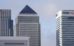Quá giàu có, HSBC tính kế rời khỏi nước Anh